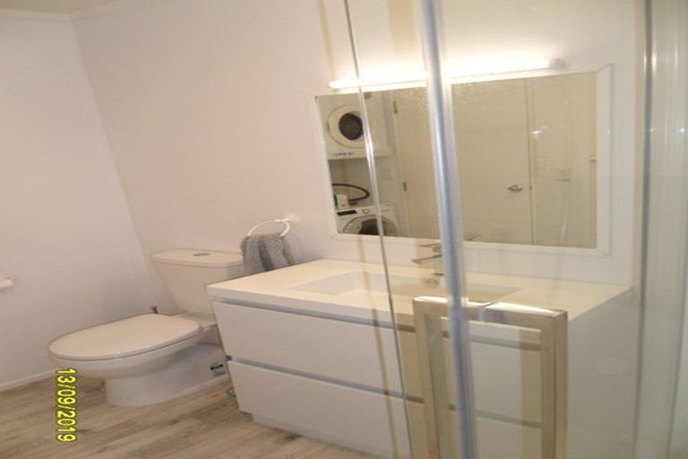 Photo of property in 8 Girton Terrace, Mount Cook, Wellington, 6021