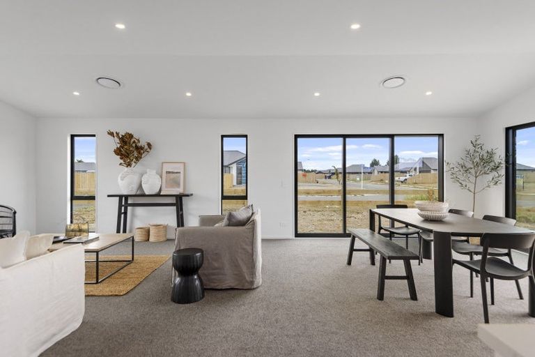 Photo of property in 26 Rosalind Avenue, Darfield, 7510