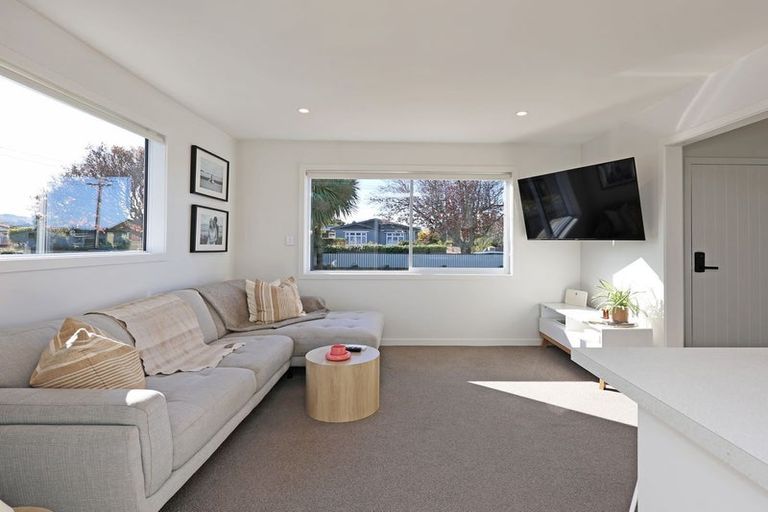 Photo of property in 15 Balmoral Street, Oamaru North, Oamaru, 9400