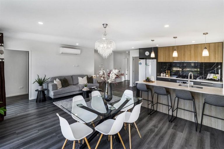 Photo of property in 11 El Patron Lane, Halswell, Christchurch, 8025