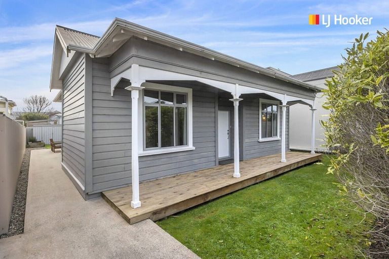 Photo of property in 77 Albert Street, Saint Clair, Dunedin, 9012