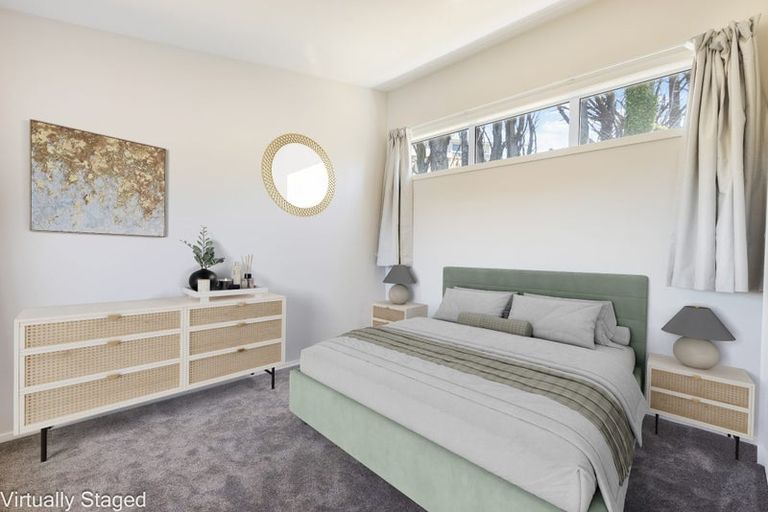 Photo of property in 37 Spenmoor Street, Newlands, Wellington, 6037