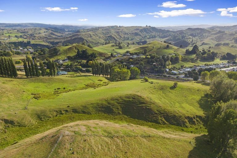 Photo of property in 43 Ruru Road, Taihape, 4720