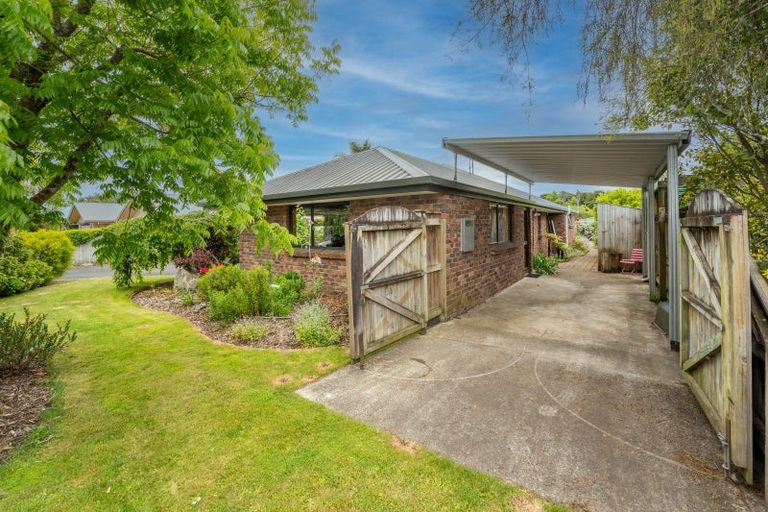 Photo of property in 10 Stagg Place, Brightwater, 7022