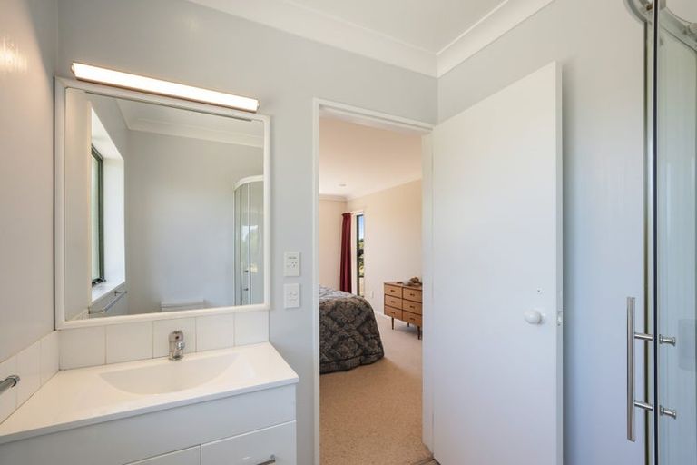 Photo of property in 7 Harvest Court, Paraparaumu, 5032