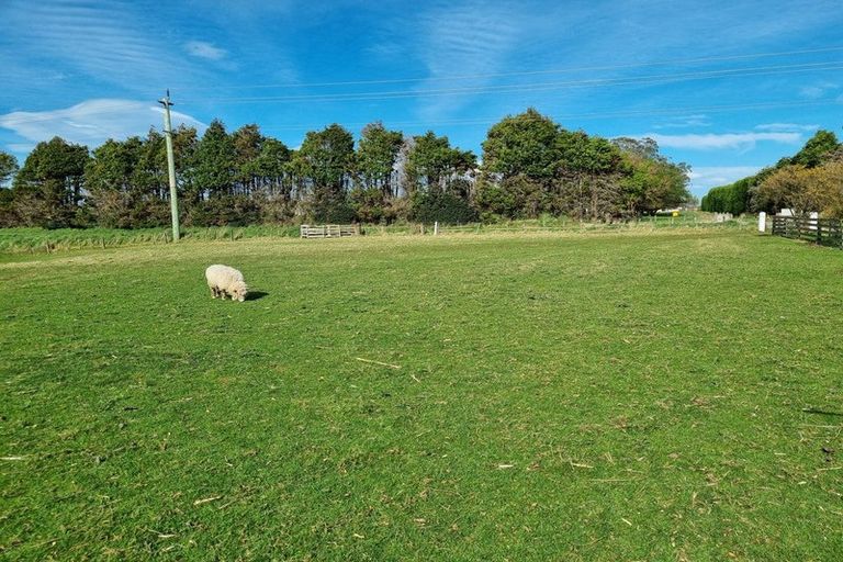 Photo of property in 1063 Riverton Otautau Road, Gropers Bush, Riverton, 9883