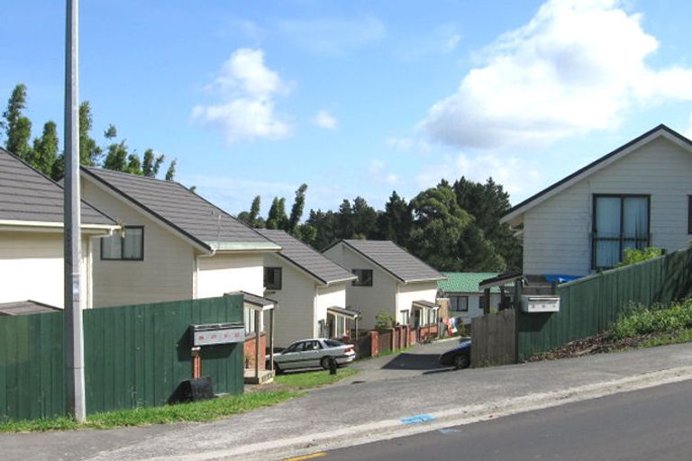 Photo of property in 30 Benchmark Drive, Massey, Auckland, 0614