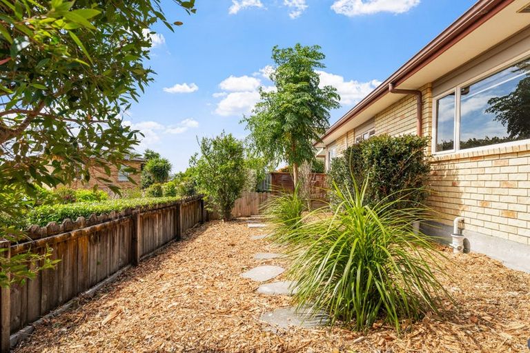 Photo of property in 2 Totara Views Drive, Red Beach, 0932