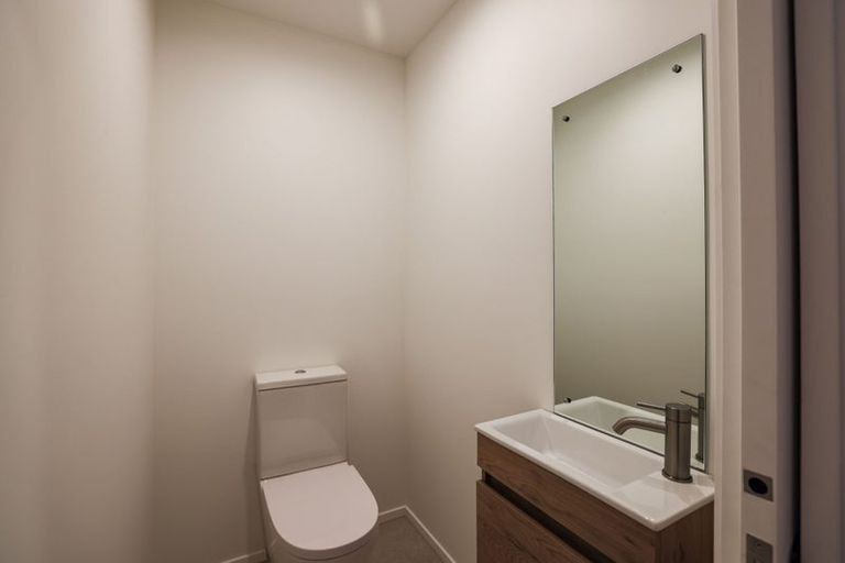 Photo of property in 82 Clark Road, Hobsonville, Auckland, 0616