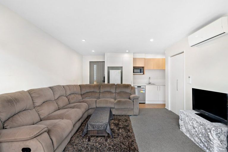 Photo of property in 2/5 Taine Street, Taita, Lower Hutt, 5011