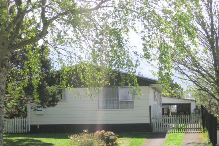 Photo of property in 15 Byron Grove, Owhata, Rotorua, 3010