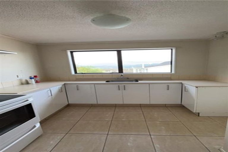 Photo of property in 42 Viewmont Drive, Harbour View, Lower Hutt, 5010