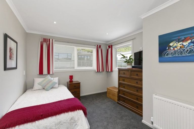 Photo of property in 86 Downing Street, Crofton Downs, Wellington, 6035