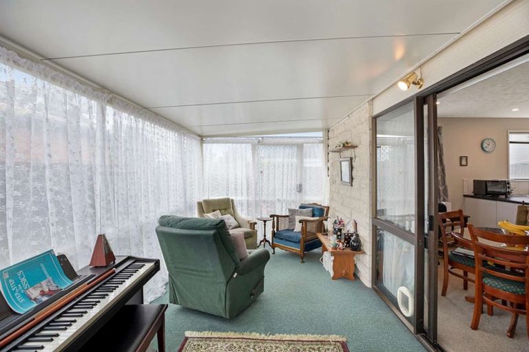 Photo of property in 13 Brynley Street, Hornby, Christchurch, 8042