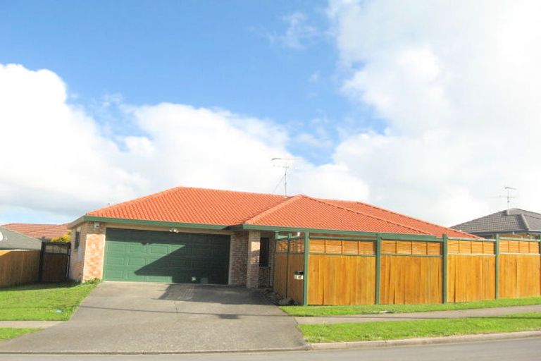 Photo of property in 14 Senator Drive, Manurewa, Auckland, 2105