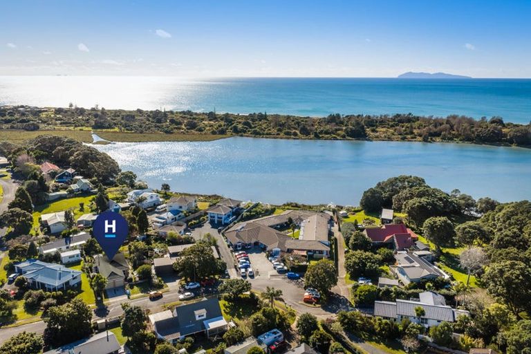 Photo of property in 1 Marina Way, Athenree, Katikati, 3177