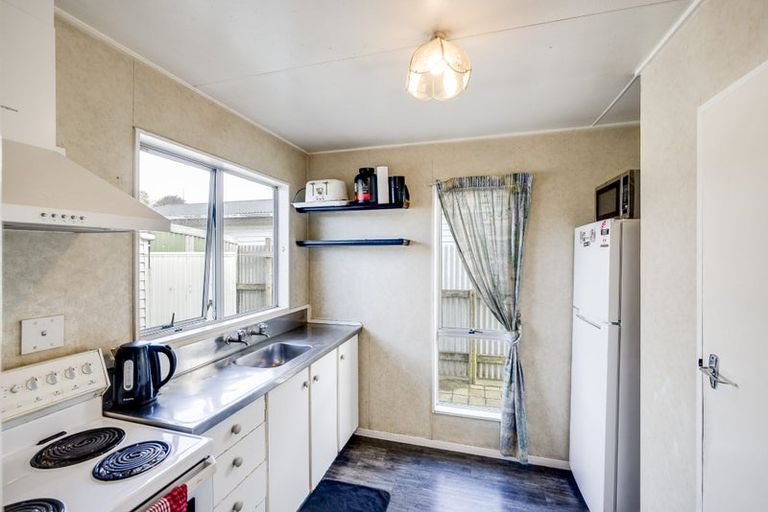 Photo of property in 2a Trinity Crescent, Pirimai, Napier, 4112