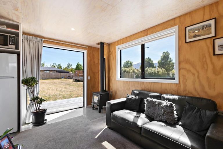 Photo of property in 4 Little Maude Drive, Lake Hawea, Wanaka, 9382