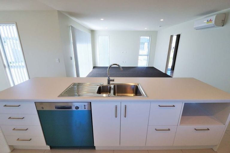 Photo of property in 2 Wearing Place, Kaiapoi, 7630