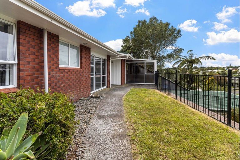 Photo of property in 162 Omata Road, Blagdon, New Plymouth, 4310