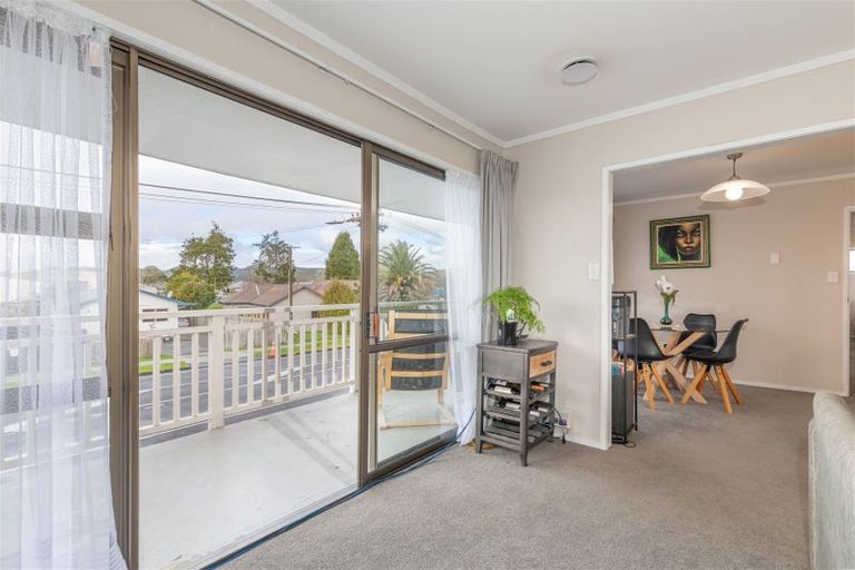 Photo of property in 17 Hakanoa Street, Huntly, 3700
