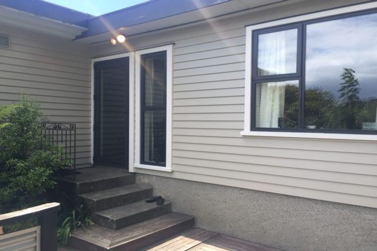 Photo of property in 1/207 Waimea Terrace, Beckenham, Christchurch, 8023