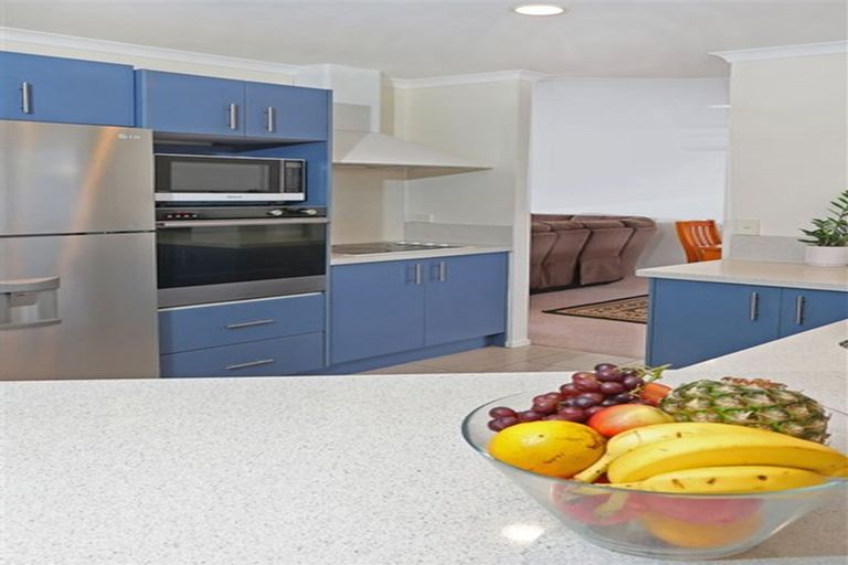 Photo of property in 26 Martin Jugum Lane, Ranui, Auckland, 0612