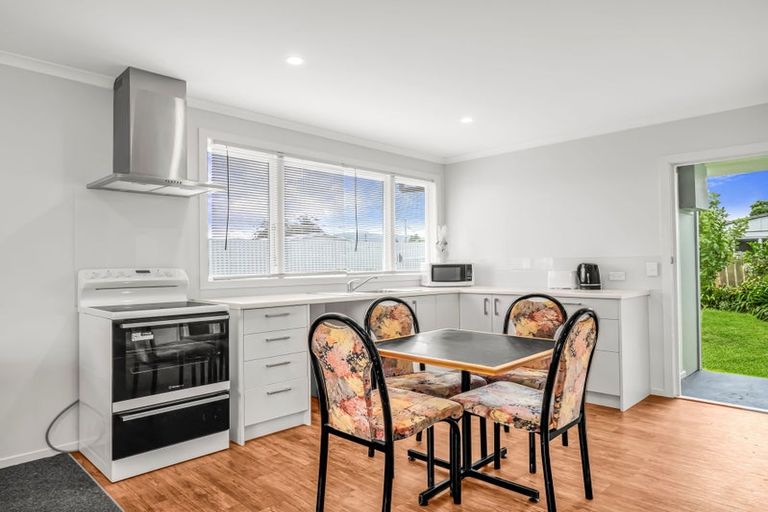 Photo of property in 22 Sunrise Avenue, Owhata, Rotorua, 3010