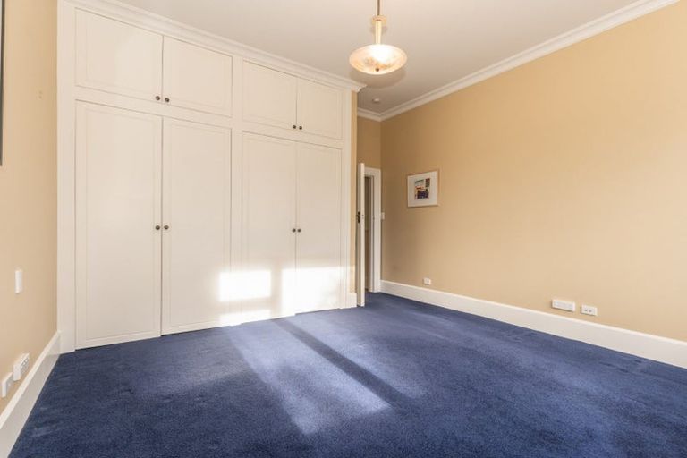 Photo of property in 123 Hackthorne Road, Cashmere, Christchurch, 8022