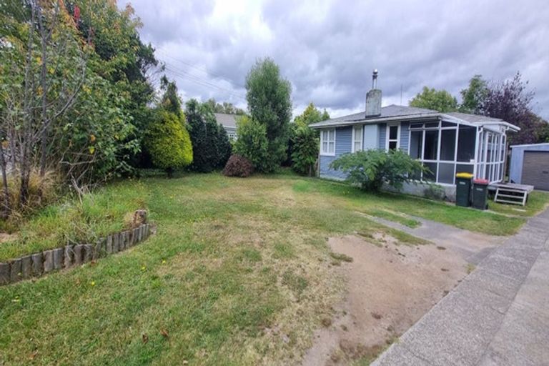 Photo of property in 48 Robinson Avenue, Holdens Bay, Rotorua, 3010