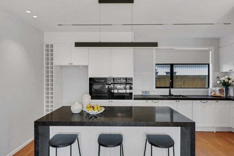 Photo of property in 2 Picnic Point Road, Hobsonville, Auckland, 0616