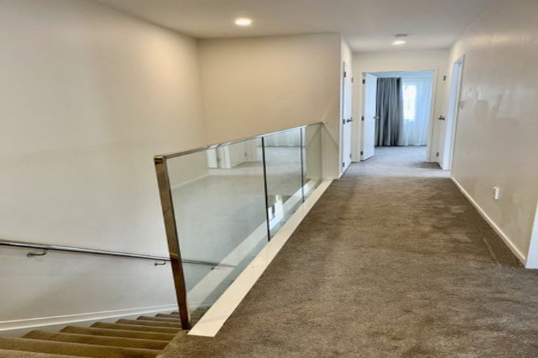 Photo of property in 1 Faithful Drive, Karaka, Papakura, 2113