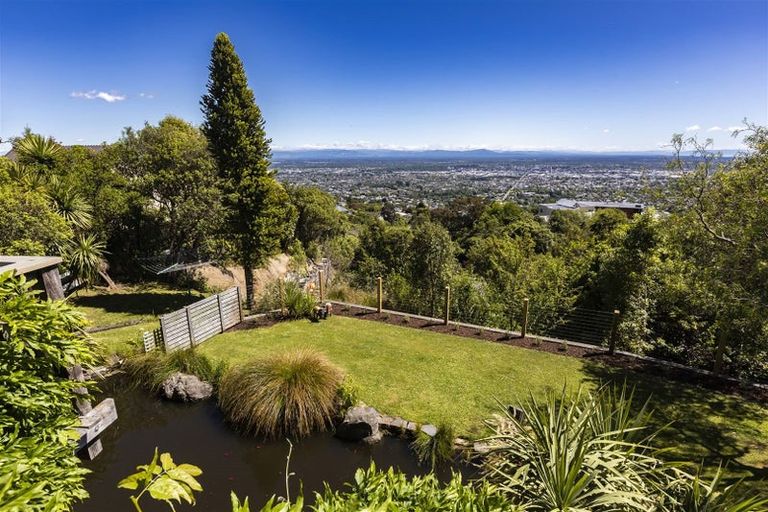 Photo of property in 5 Amherst Place, Cashmere, Christchurch, 8022