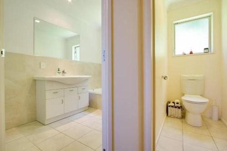 Photo of property in 13b Onslow Road, Bluff Hill, Napier, 4110