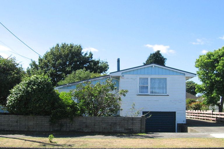 Photo of property in 33 Bristol Street, Trentham, Upper Hutt, 5018