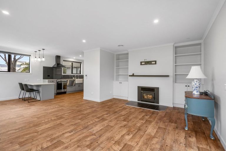 Photo of property in 12 Rimu Street, Levin, 5510