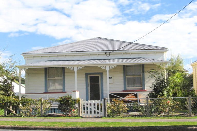 Photo of property in 115 Davy Street, Thames, 3500