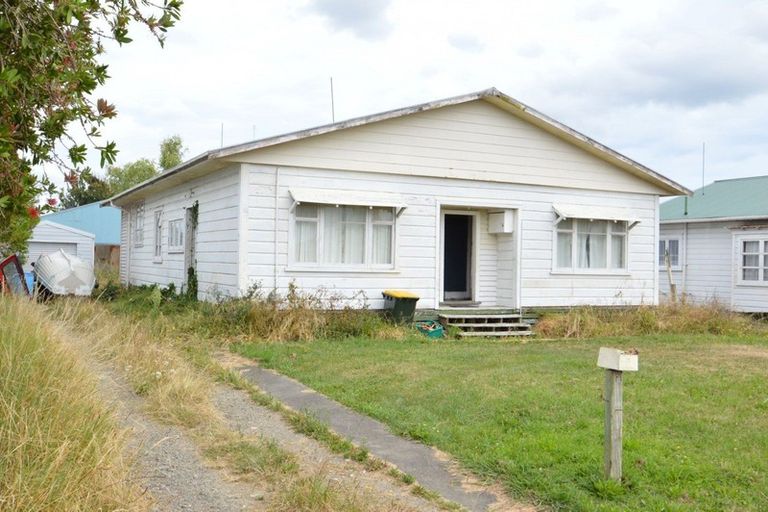 Photo of property in 16 Wilton Street, Levin, 5510