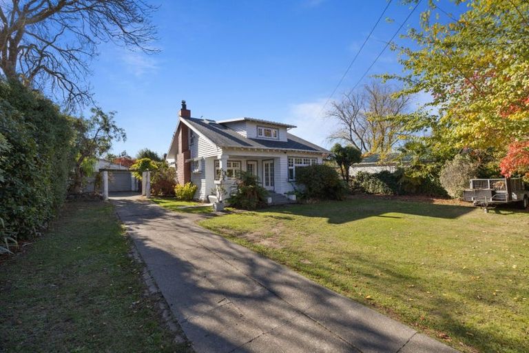 Photo of property in 15 Buxton Terrace, Saint Martins, Christchurch, 8022