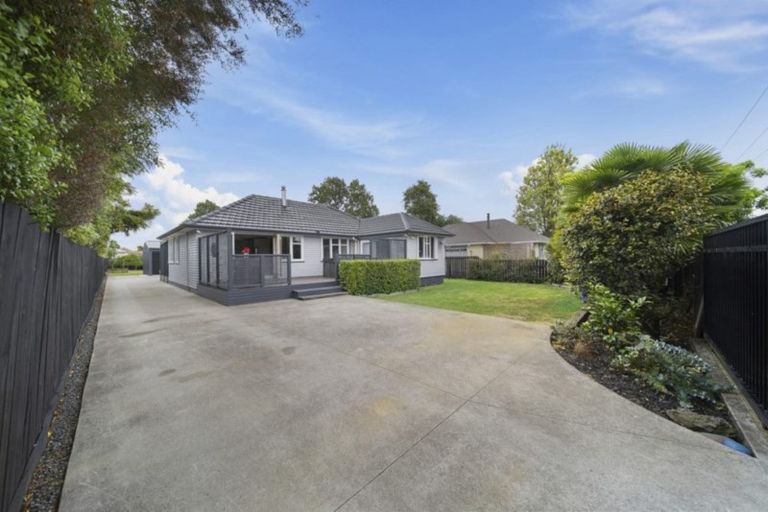Photo of property in 115 Waihoehoe Road, Drury, 2113
