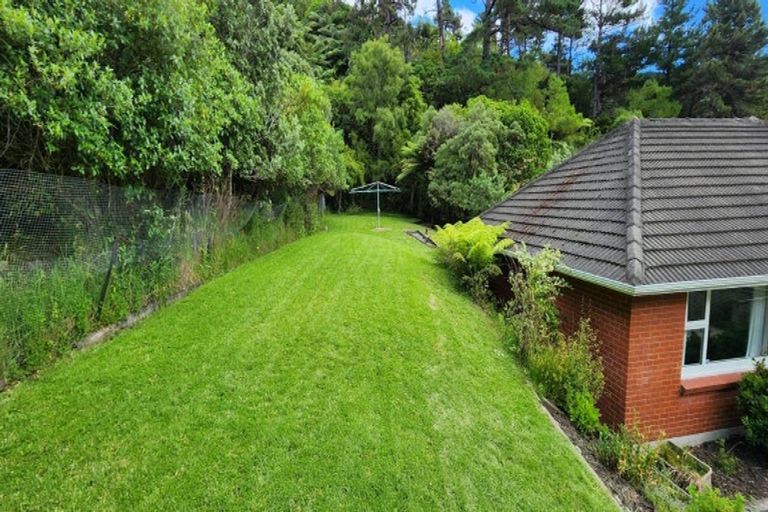 Photo of property in 23 Holmes Grove, Naenae, Lower Hutt, 5011