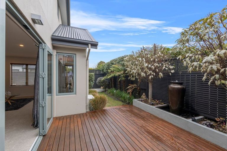 Photo of property in 3/218 Springfield Road, St Albans, Christchurch, 8014