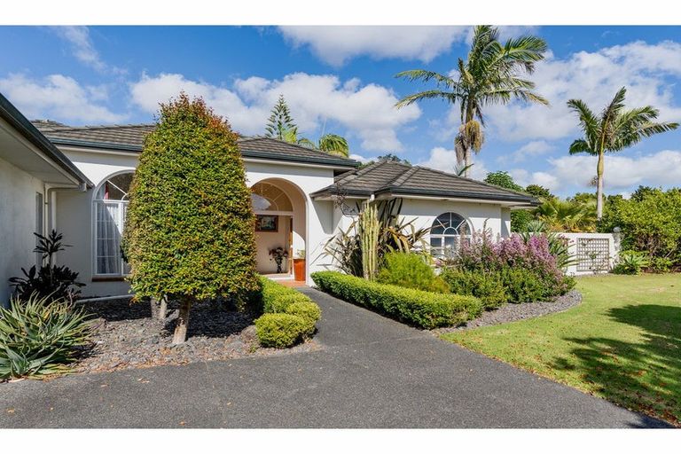 Photo of property in 32 Blue Marlin Drive, Kerikeri, 0230
