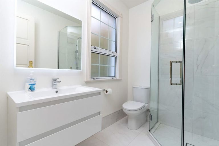 Photo of property in 37 Overdale Drive, Cashmere, Christchurch, 8022