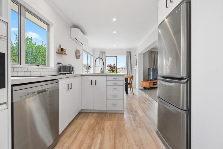 Photo of property in 33 Heath Street, St Andrews, Hamilton, 3200