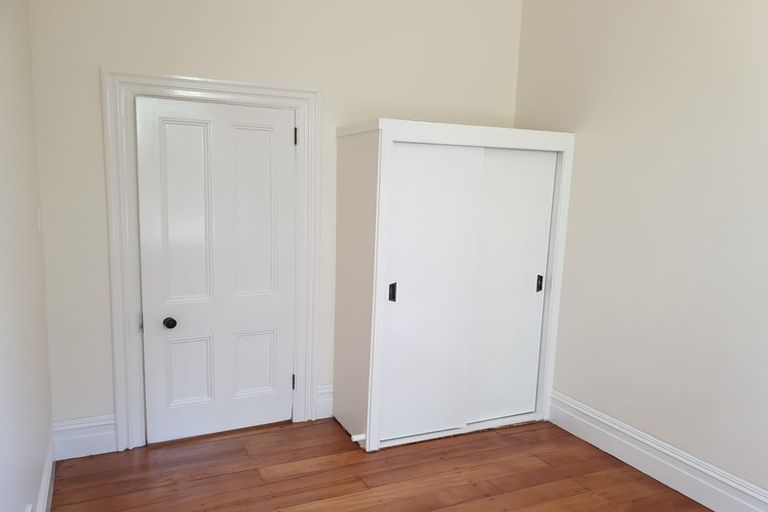 Photo of property in 78 Raroa Road, Kelburn, Wellington, 6012