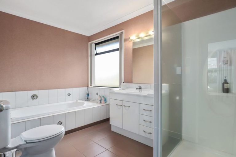 Photo of property in 36 Wentworth Drive, Rototuna North, Hamilton, 3210