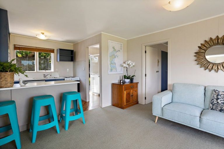 Photo of property in 1 Poplar Street, Whitianga, 3510