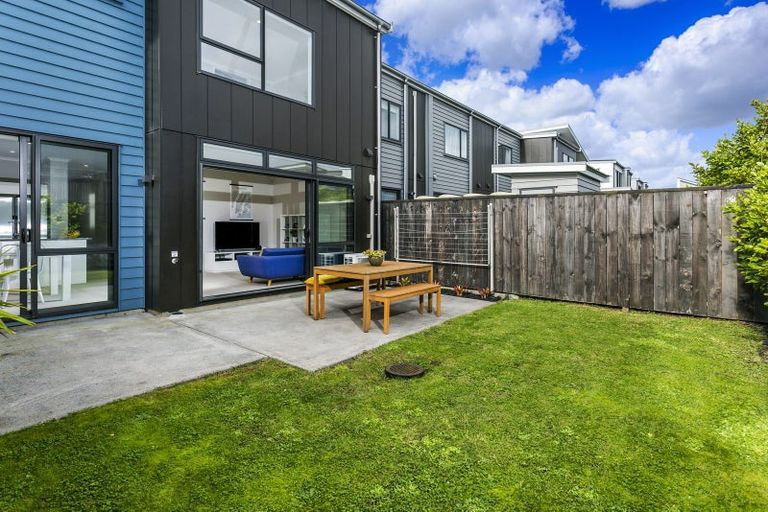Photo of property in 26 Spotted Dove Road, Hobsonville, Auckland, 0616