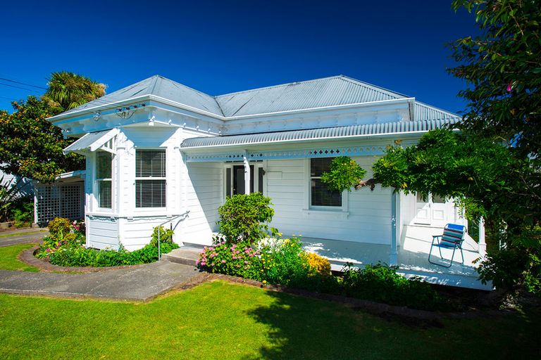 Photo of property in 115 Fox Street, Whataupoko, Gisborne, 4010